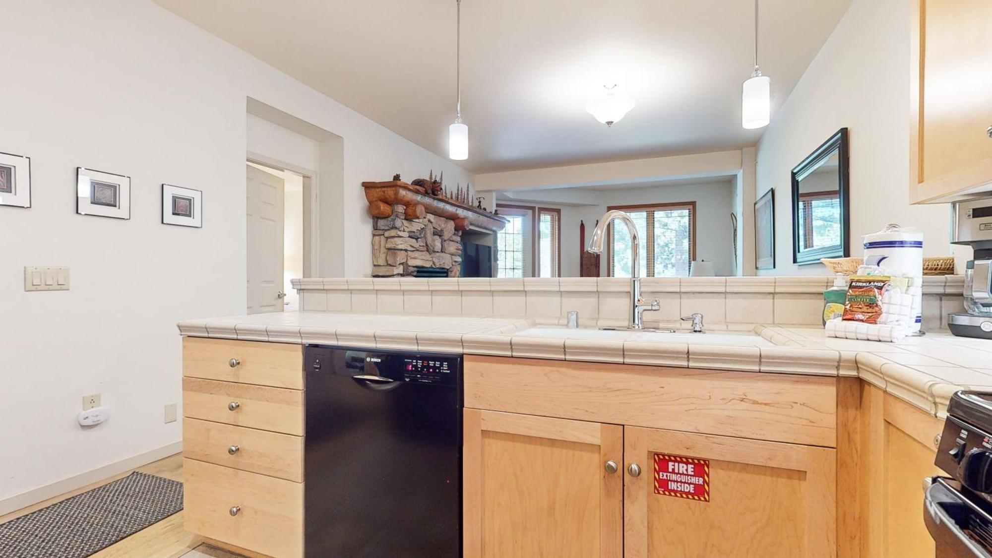 Mammoth Green 118 Located On Sierra Star Golf Course, Private Patio, Summer Pool Condo Mammoth Lakes Exteriör bild